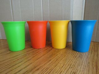 Tupperware Bell Tumblers Classic Primary Colors 109 Set Of 4 Lighter Green Cup