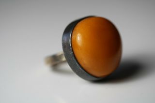 Large Vintage Modernist Sterling Silver Butterscotch Egg Yolk Stone Ring Sz 6.  5