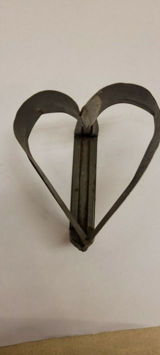Antique 1800s Pa Dutch Tin Heart Cookie Cutter