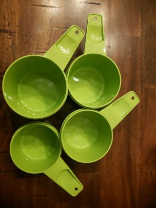 Set Of 4 Vintage Tupperware Lime Apple Green Nesting Measuring Cups