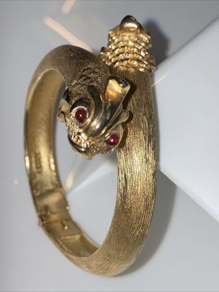 Crown Trifari Fish Clamp Bracelet Vintage Gold Tone