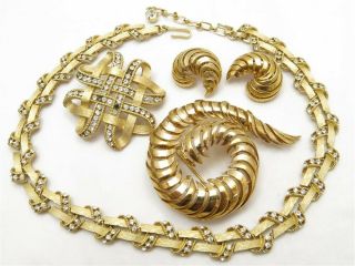 Vintage Trifari Gold - Tone Jewelry Rhinestone Necklace,  Brooches,  Clip Earrings