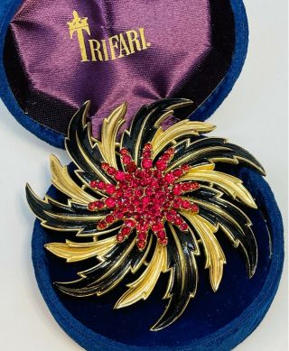Vintage Signed Trifari Philippe Gold Black Enamel And Rubies Pinwheel Flower Pin