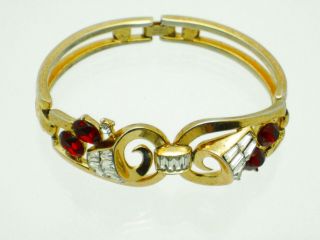 Vintage 1950s Crown Trifari Bracelet Ruby Rhinestones Baguettes