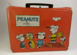 Vintage 1960s Peanuts Gang Red Vinyl Lunchbox With Charlie Brown No Thermos