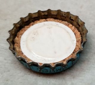 Vintage Canadian 1950s High - n - Dry Ginger Ale Cork Lined Bottle Cap Calgary,  AB. 3