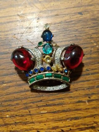 1944 Trifari Royal King Crown Sterling Pat 137542 Emerald Ruby Sapphire Brooch