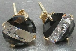 Solid 14k Yellow Gold White & Black Stone Designer Stud Earrings 2 Grams,  L@@k