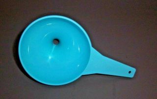 Tupperware 1227 Turquoise Aqua Blue Funnel Hershey Kiss Maker Euc