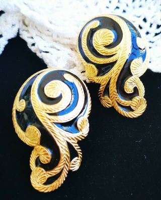 CHRISTIAN DIOR HAUTE COUTURE RUNWAY GOLD PLATED BLACK ENAMEL EARRINGS 2