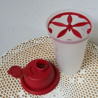 Vintage Tupperware Quick Shake 16 Oz Shaker Mixer Blender Daisy Wheel 844 Red