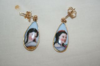 Vintage Enameled Portrait Drop Earrings In Unmarked Gold Mounts For Pierced Ears