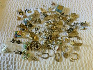 Bag Of Mixed Jewelry Some Sterling Silver Cufflinks,  Earrings,  Ring,  Ncr,  Brooch