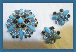 Sherman OPAQUE TURQUOISE & SAPPHIRE - SNOWFLAKE CLUSTER MOTIF BROOCH SET NR 3