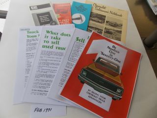 Chevrolet Communication Feb.  1971 Material From Dealer Sales Kit L@@k