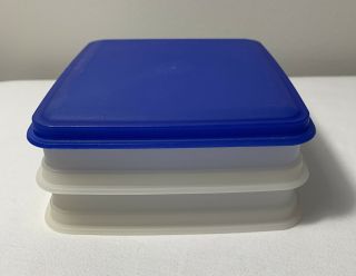 Tupperware Hot Dog Keeper Dog House 2 Tray Blue Lid Lunch Meat