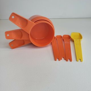 Vintage Tupperware Measuring Cups And Spoons.  Random Sizes.  Not Full Set Orange