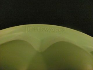 Vintage Tupperware Jello Mold Green and White With Lid 3