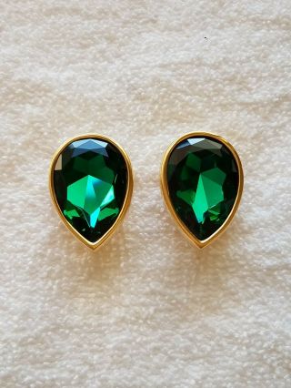 Authentic Swarovski Swan Large Emerald Green Crystal Clip On Earrings