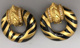 Elizabeth Taylor For Avon Enamel On Gold Zebra Door Knocker Clip Earrings