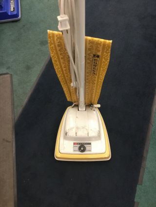Vintage Eureka Vacuum Cleaner Model 2010