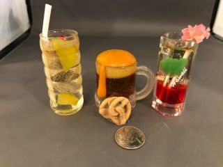Vintage Set of Three Cocktail Resin Refrigerator Magnets 2