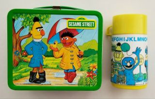 Aladdin 1983 Seasons Of Sesame Street Metal Lunchbox With Thermos