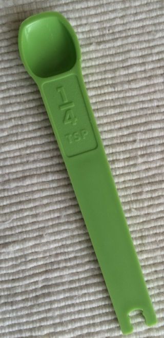Vintage Tupperware Replacement Measuring Spoon 1/4 Tsp Apple/lime Green