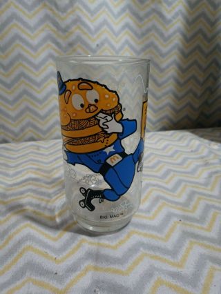 Vintage Mcdonalds Big Mac Glass 1977 Collector Series Fast Food Cup Sheriff Cop