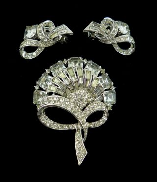Lovely Marcel Boucher Brooch And Earrings Set With Rhinestones Flower