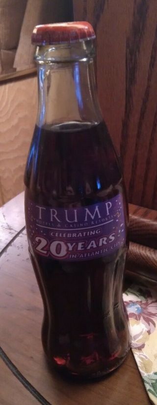Donald Trump Hotel & Casino Commemorative Coca - Cola 8oz Full Bottle 20 Years Ac