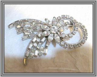 Sherman Clear Color - Floral Cluster & Double Ribbon Cluster Motif Brooch Nr