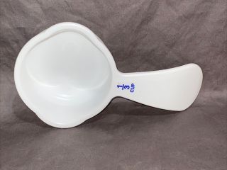 Tupperware 1/3 White Measuring Cup 3482 Curved Handle