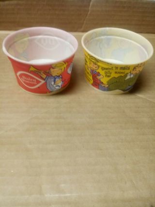 1976 Vintage Waxed Dairy Queen Dq Dennis The Menace Cups