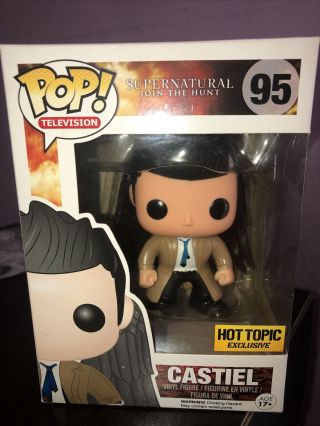 Funko Pop Supernatural Castiel With Wings 95 Hot Topic Exclusive Shelvewear/dmg
