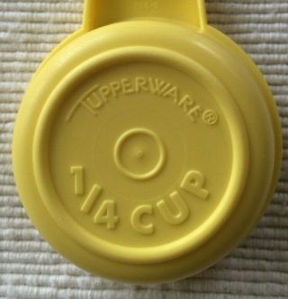 Vintage Tupperware Replacement Measuring Cup 1/4 - Cup Yellow