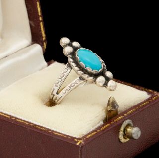 Antique Vintage Native Navajo Sterling Silver Turquoise Arrow Ring Sz 4.  25 3.  4g