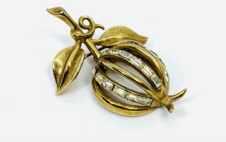 Vintage Sign Crown Trifari Gold Tone Ice Baguette Rhinestone Brooch Pin Jewelry