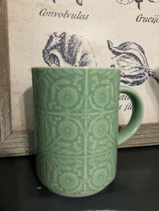 Starbucks Green Embossed Daisy Flower Floral 12 Oz.  Coffee Mug Cup
