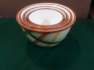 Vernonware Nsting Mixing Bowls (4) 5,  6,  7 And 8 Inch Tops