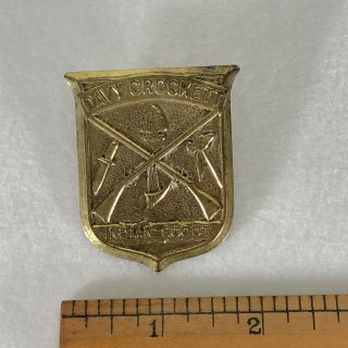 Rare Vintage Davy Crockett Indian Scout Badge Button Pin Pinback