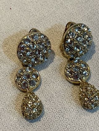 80 ' s Christian Dior Couture Runway Gold Metal Rhinestone Dangle Clip Earrings 2