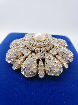 Vintage Signed CINER Rhinestone Pave Flower Sparkling Brooch Pendant Faux Pearl 2