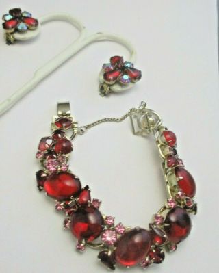 Weiss Exquisite Red/pink Rhinestone Bracelet And Earrings