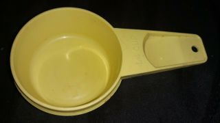 Vintage Tupperware Measuring 1/4 - Cup Yellow 766 - I