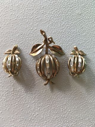 Rare Vintage Alfred Philippe Crown Trifari Pat.  Pending Dangle Pin & Earring Set