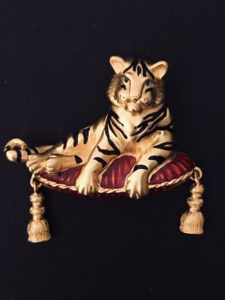 Bob Mackie Vintage Tiger On Red Pillow With Tassels Enamel Pin/brooch