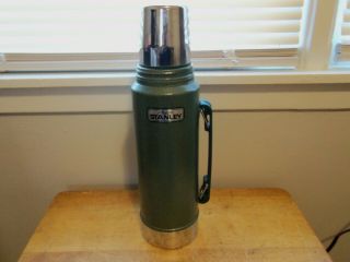 Vintage Stanley Aladdin " Green Vacuum Bottle Thermos A - 944dh " Quart Hot/cold