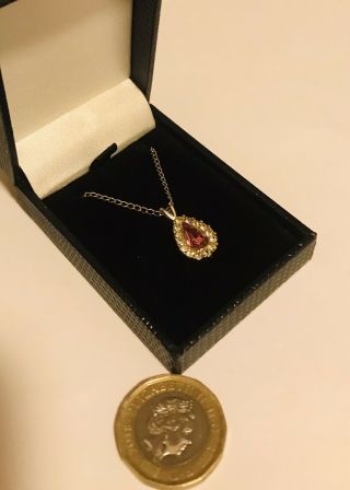 Pretty Vintage 1980’s 14k Gold Necklace With White & Pink Sapphires - 43cms Long.