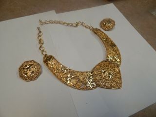 Jose Barrera For Avon Necklace And Earring Set